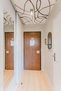 Fotografie z fotogalerie ubytování Renovated studio apartment in Marcq-en-Barœul v destinaci Marcq-en-Baroeul + 8 fotografií