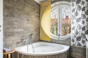 Ένα μπάνιο στο Sonnenuferhaus +22 φωτογραφίες