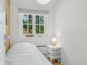 Postel nebo postele na pokoji v ubytování Holiday Home Thorgny - 350m to the fjord by Interhome + 14 fotografií