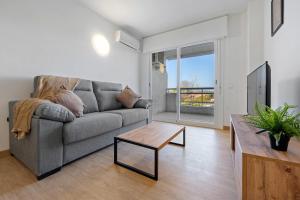 Телевизор и/или развлекательный центр в AQUAMARINA II Apartments