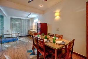 Fotografie z fotogalerie ubytování 3BHK Luxury Villa with Private Pool Near Candolim v destinaci Marmagao