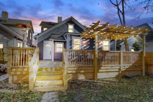 Το κτήριο όπου στεγάζεται  η παραθεριστική κατοικία