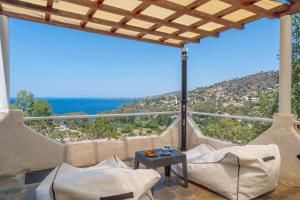 Fotografie z fotogalerie ubytování Amelin Villa Paradise v destinaci Aegenitissa