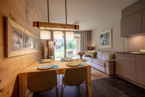 Posezení v ubytování SWISSPEAK Resorts Meiringen