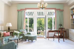 Χώρος καθιστικού στο Brenners Park Hotel & Spa, Oetker Hotels