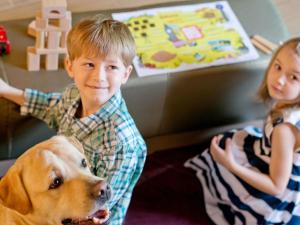 Domácí mazlíčci ubytovaní s hosty v ubytování Novotel Metz Centre