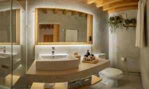 Ένα μπάνιο στο Casa Ziña