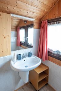 Φωτογραφία από το άλμπουμ του Chalet Bike & Family σε Oga