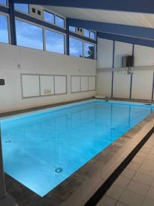 Πισίνα στο ή κοντά στο Holiday Bliss By Forest And Bornholms Top Beach