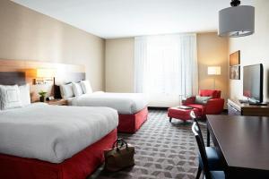 Voodi või voodid majutusasutuse TownePlace Suites by Marriott Toledo Perrysburg toas