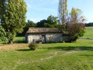 Zahrada ubytování Gîte La Ferme De La Forêt + 14 fotografií