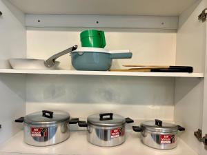 Η κουζίνα ή μικρή κουζίνα στο Jabulani's Serenity