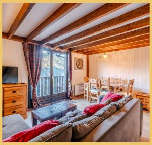 Posezení v ubytování Le Chalet de Moudon I Les Gets