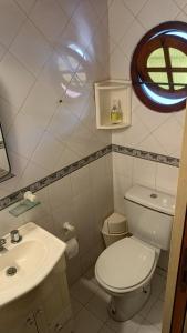 Koupelna v ubytování CASA 5 PERS-500 mts PLAYA EXCELENTE UBICACION RESIDENCIAL