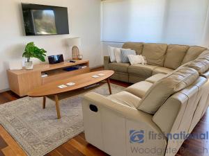 Posezení v ubytování 4/139 The Esplanade