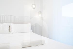 Postel nebo postele na pokoji v ubytování Homiday - Poseidon Luxury + 47 fotografií