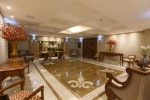 Πισίνα στο ή κοντά στο Golden Lis Hotel Boutique