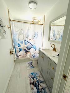 Et badeværelse på Playa Esmeralda Cottage