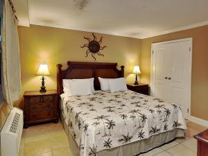 Postel nebo postele na pokoji v ubytování Harbour Beach Resort 309 + 27 fotografií