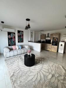 Φωτογραφία από το άλμπουμ του Sea breeze apartment kikambala σε Kilifi