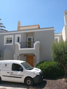 Budova, kde se prázdninový dům nachází