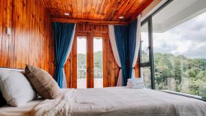 Fotografie z fotogalerie ubytování Hotel Des Pins Dalat v destinaci Xuan An