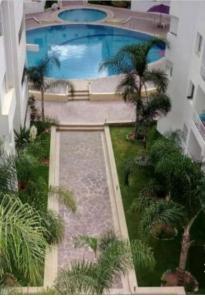 Swimmingpoolen hos eller tæt på Magnifique Appartement à Louer C14 Jnane Dalya