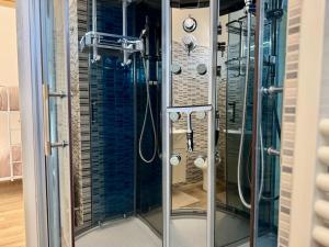 Ένα μπάνιο στο Alabastro 40 +43 φωτογραφίες