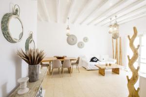 Χώρος καθιστικού στο Casa Victoria Mykonos