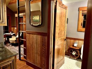 Posezení v ubytování Ideal Beachfront Retreat Experience Gorgeous! + 74 fotografií