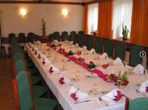 Restaurace v ubytování Motel Velký Rybník