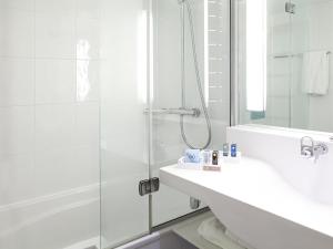 Koupelna v ubytování Novotel Sheffield Centre