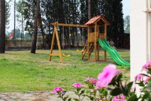 Детская игровая зона в Residencial Pinho Verde