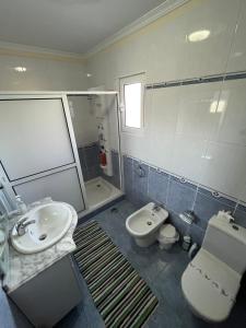 Ένα μπάνιο στο Casa Costa +27 φωτογραφίες