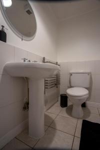 Koupelna v ubytování Flat in Newcastle upon Tyne