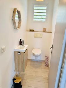 Koupelna v ubytování Villa La Sarde