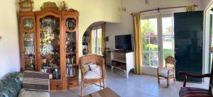 TV a/nebo společenská místnost v ubytování Hermoso Chalet 6 personas a cuadras del Mar