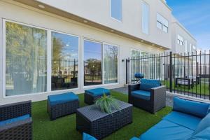 Istumisnurk majutusasutuses The Spinel 3BD In the Heart of Dallas