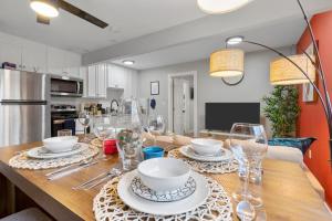 Køkken eller tekøkken på AT and T Walkable Comfy 1BD