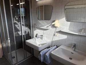 Ένα μπάνιο στο Appartement Nr 21 Haus Voglreiter +29 φωτογραφίες