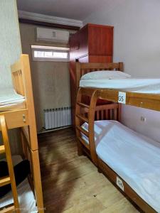 Ένα ή περισσότερα κρεβάτια σε δωμάτιο στο Good nights +12 φωτογραφίες