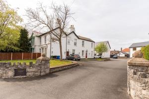 Nabolaget omkring lejligheden eller i nærheden