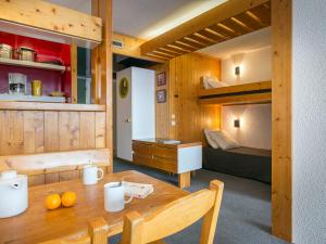 Η κουζίνα ή μικρή κουζίνα στο Appartement lumineux 6 pers · Balcon central · Wifi - FR-1-346-472