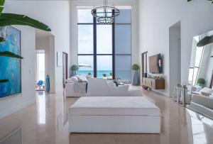Μια τηλεόραση ή/και κέντρο ψυχαγωγίας στο Bahamas Dream Villa +23 φωτογραφίες