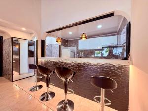 Η κουζίνα ή μικρή κουζίνα στο Le”More House