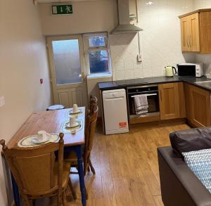 Galeriebild der Unterkunft 2 Bed on The Main Street in Clogherhead