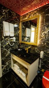 アンタルヤにあるcan palace adalya otelのギャラリーの写真