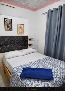 Postel nebo postele na pokoji v ubytování Hotel El Almendro