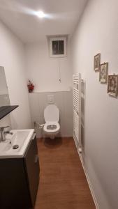 Koupelna v ubytování Gîte chez Suzannala