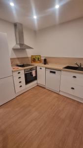 Η κουζίνα ή μικρή κουζίνα στο Gîte chez Suzannala